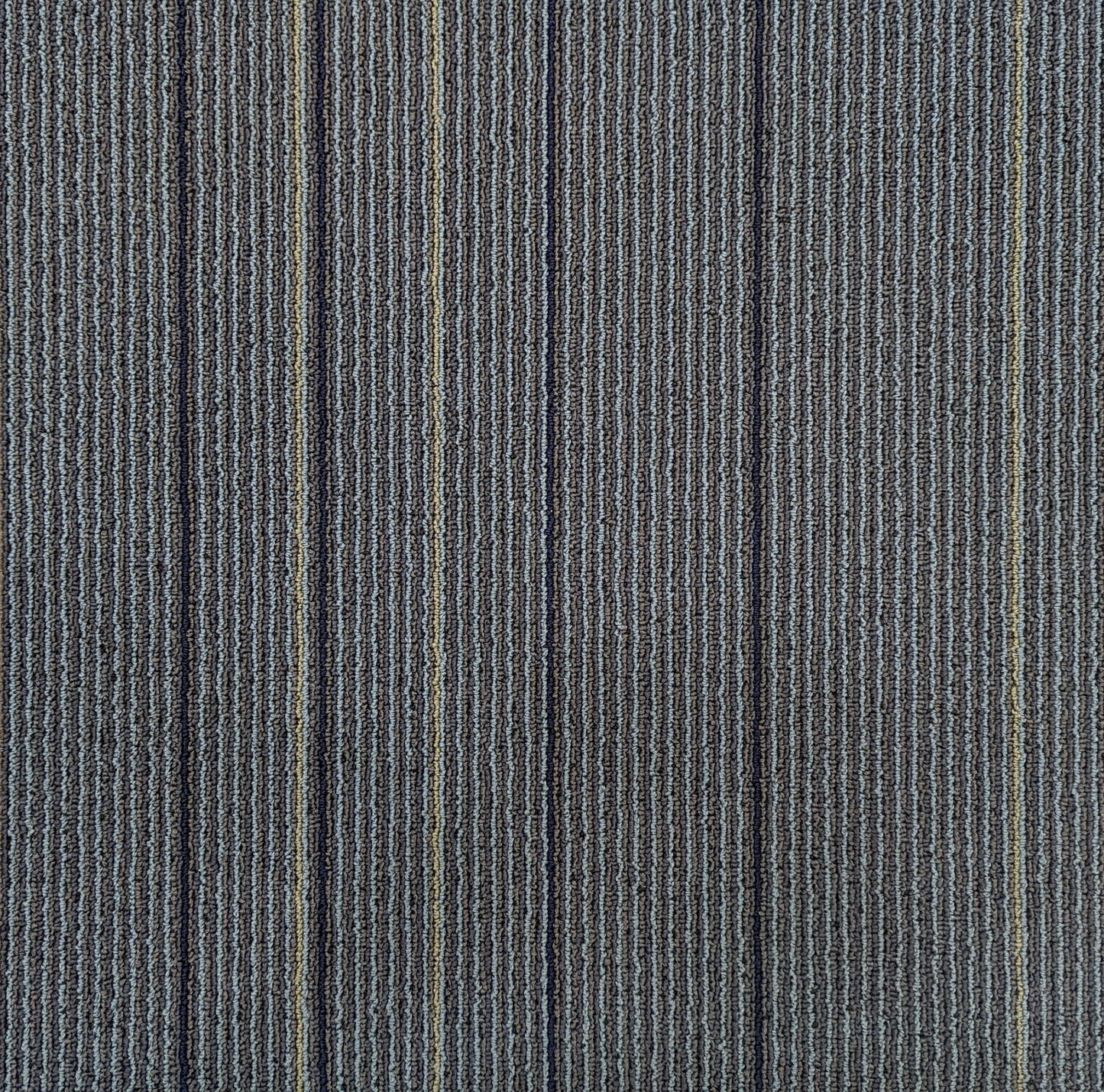 Shaw 63481 BLUE SMOKE Carpet Tile. 48sq.ft./Case
