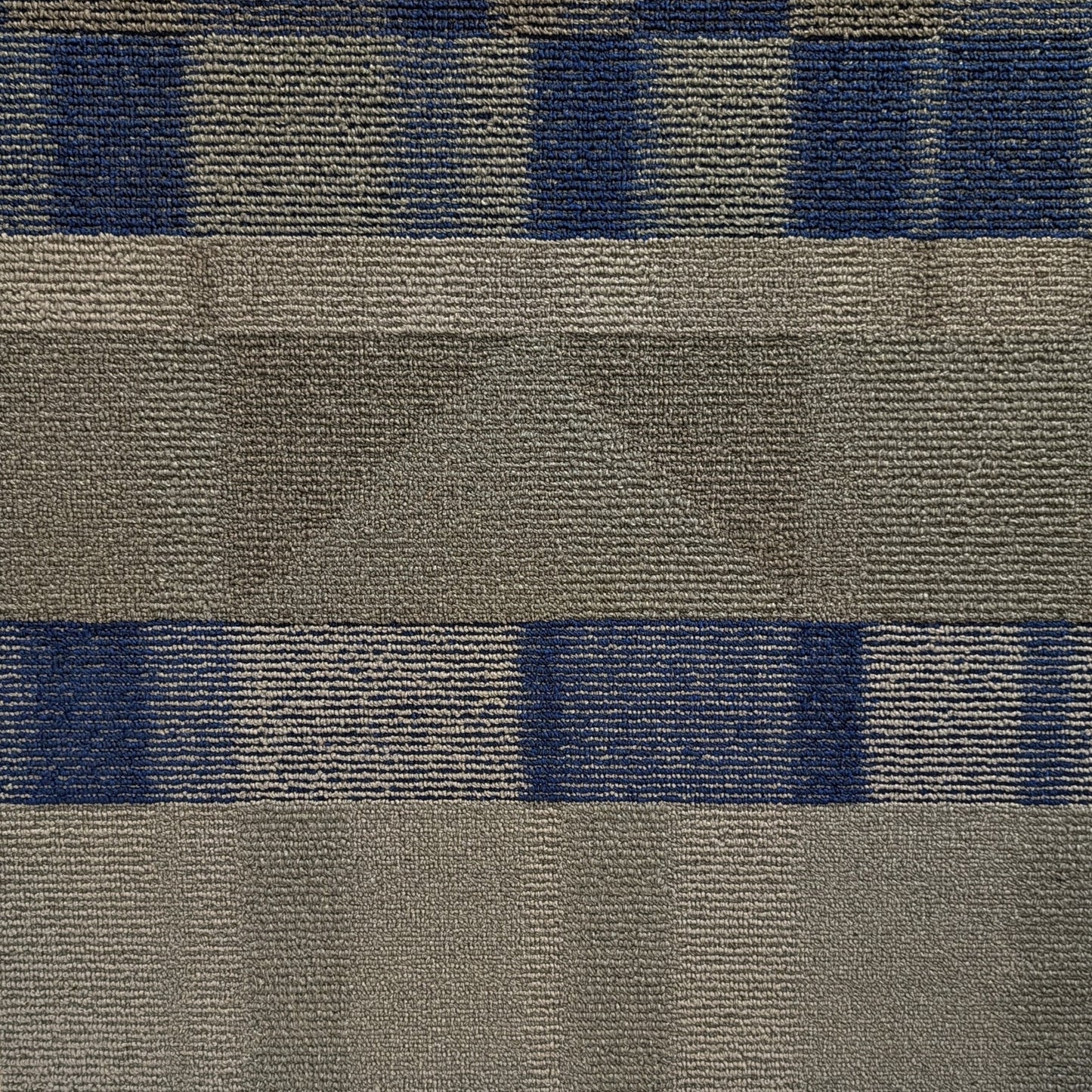 Shaw G5757 Carpet Tile. 48sq.ft./Case