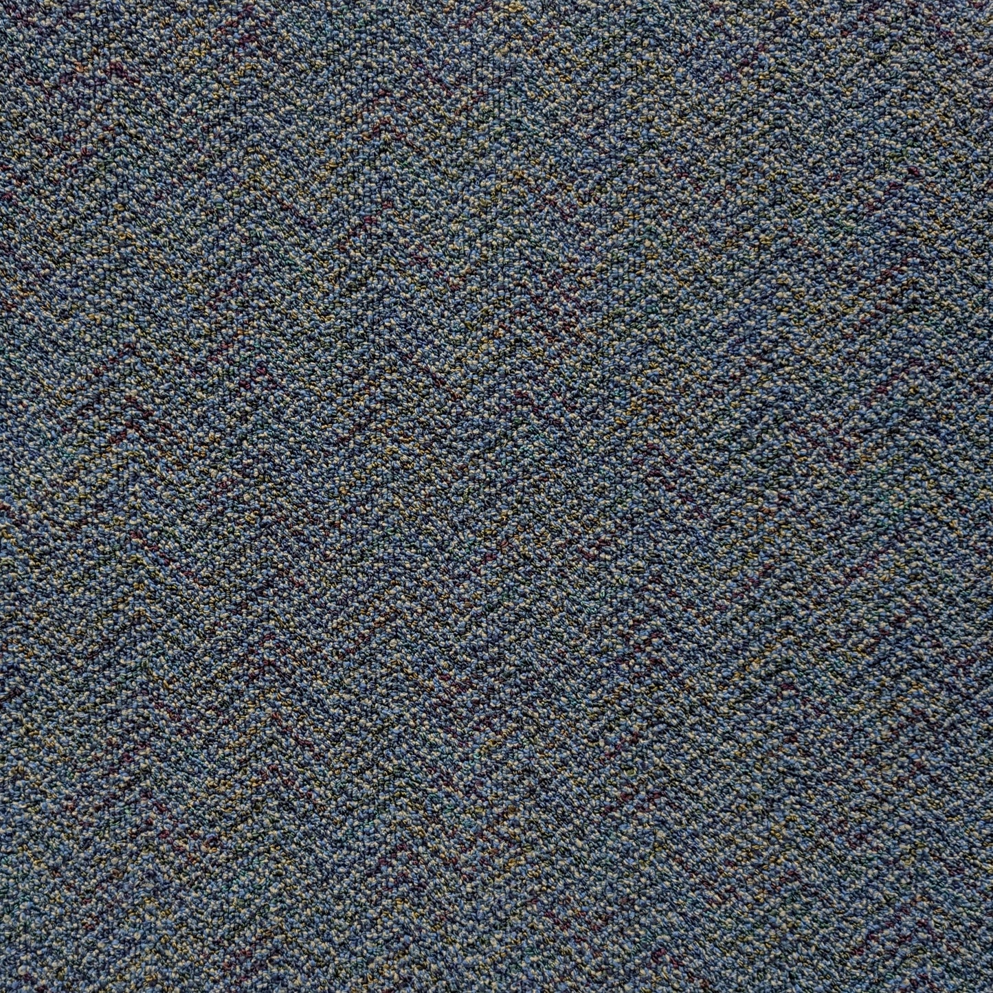 Shaw LIGHT BLUE 00400 Carpet Tile. 48sq.ft./Case