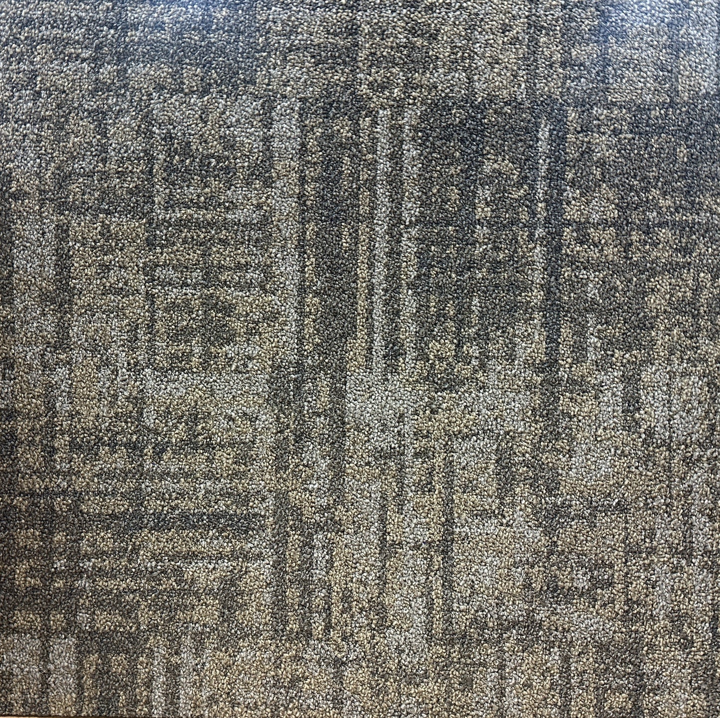 Shaw H282200 200 DORADO Carpet Tile. 48sq.ft./Case