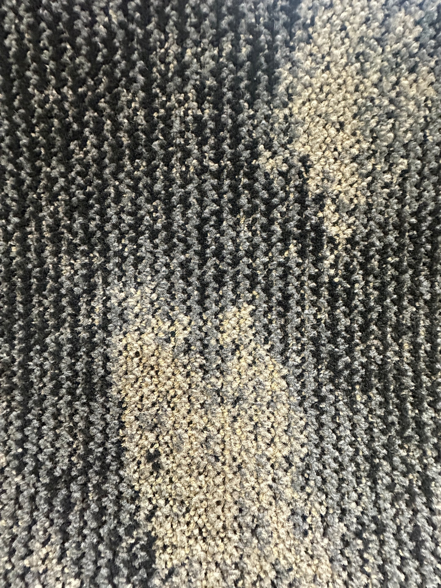 Shaw F2879 Carpet Tile. 48sq.ft./Case