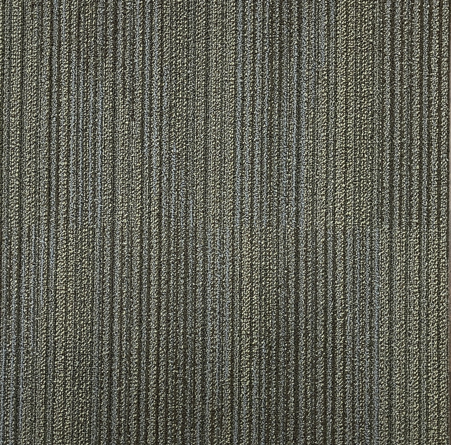 Shaw Med Green Carpet Tile-24"x 24"(12 Tiles/case, 48 sq. ft./case)