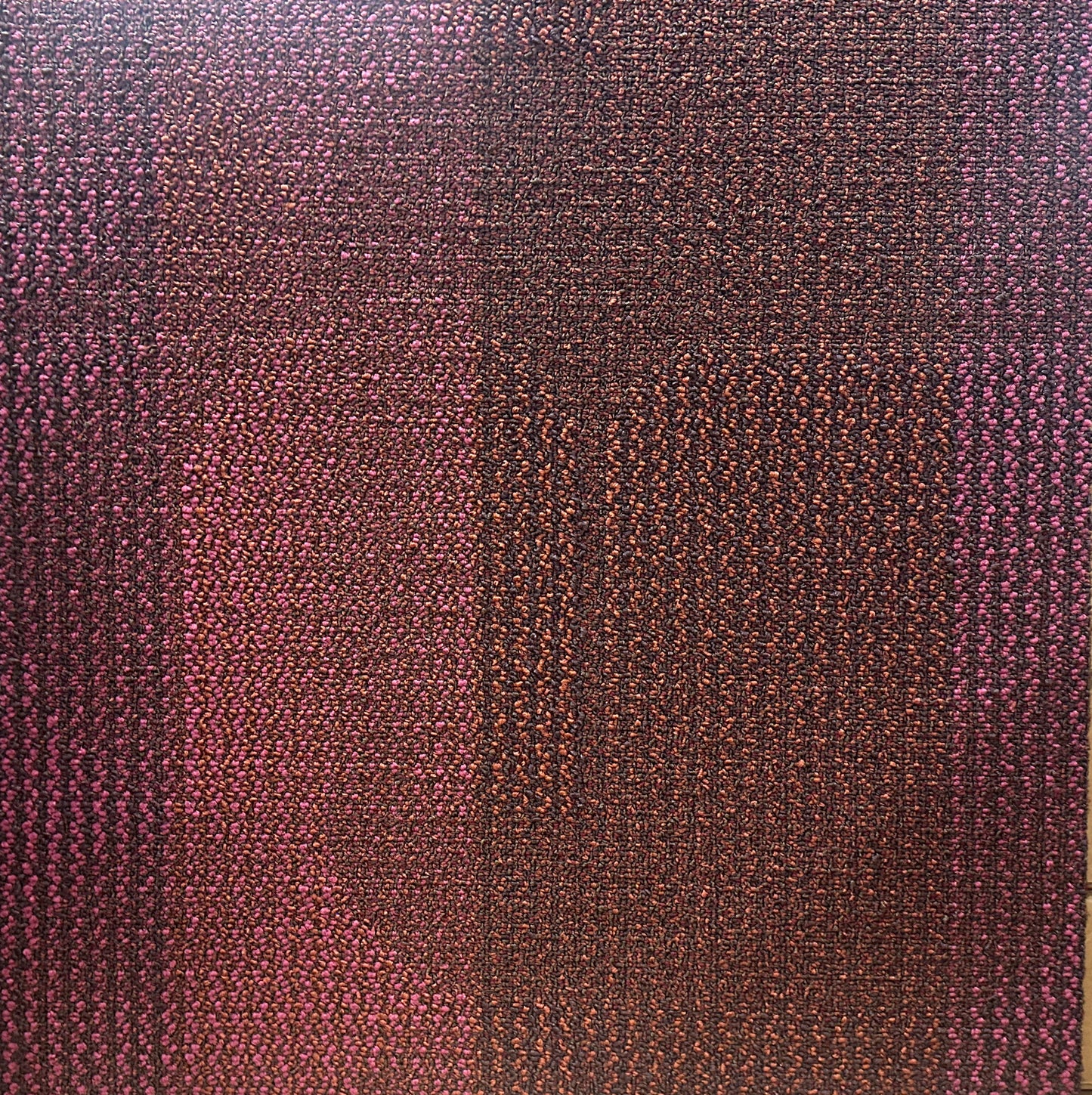 Shaw 00879 PINK Carpet Tile. 48sq.ft./Case