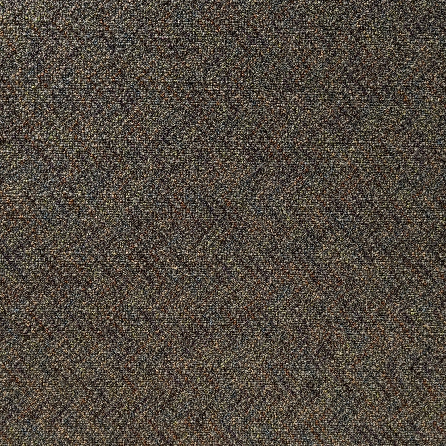 Shaw 00761 LIGHT TAUPE Carpet Tile. 48sq.ft./Case