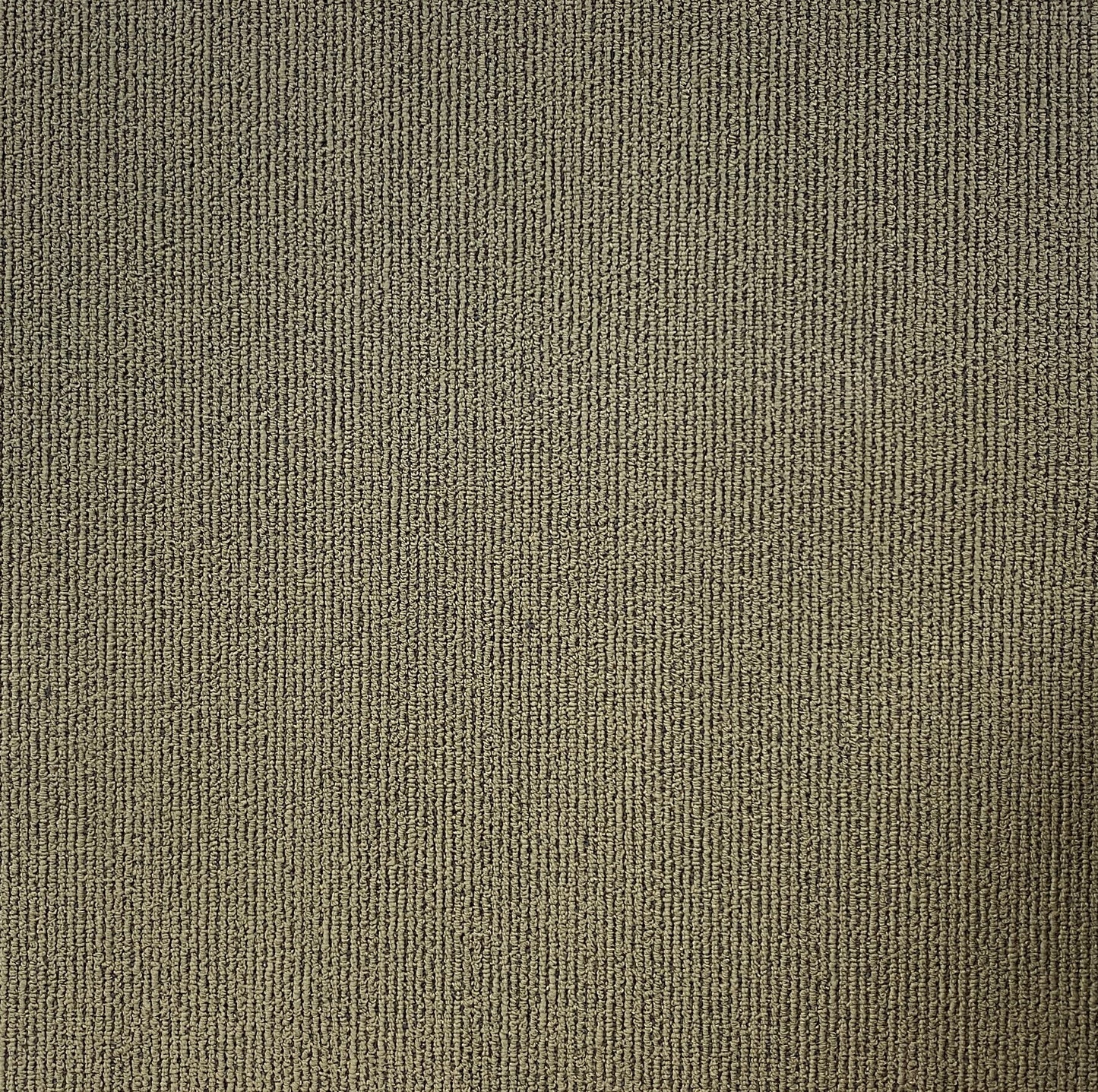 Shaw Green Carpet Tile-24"x 24"(12 Tiles/case, 48 sq. ft./case)